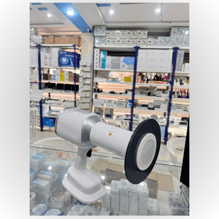 Portable dental x ray unit